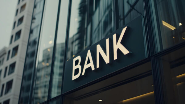 Nowoczesny budynek banku, symbol spory z bankami.